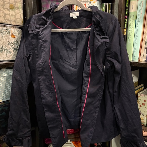 Size 4 lined blue jacketed with ruffles - Picture 5 of 6